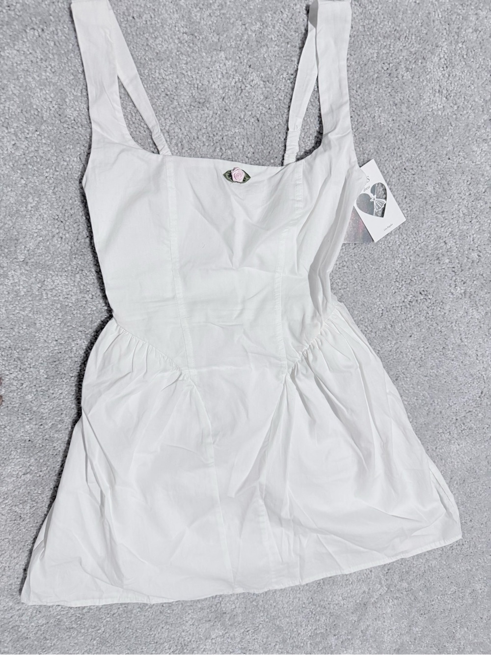 White Cotton Square-Neck Chemise with Rose Accent - Unbranded